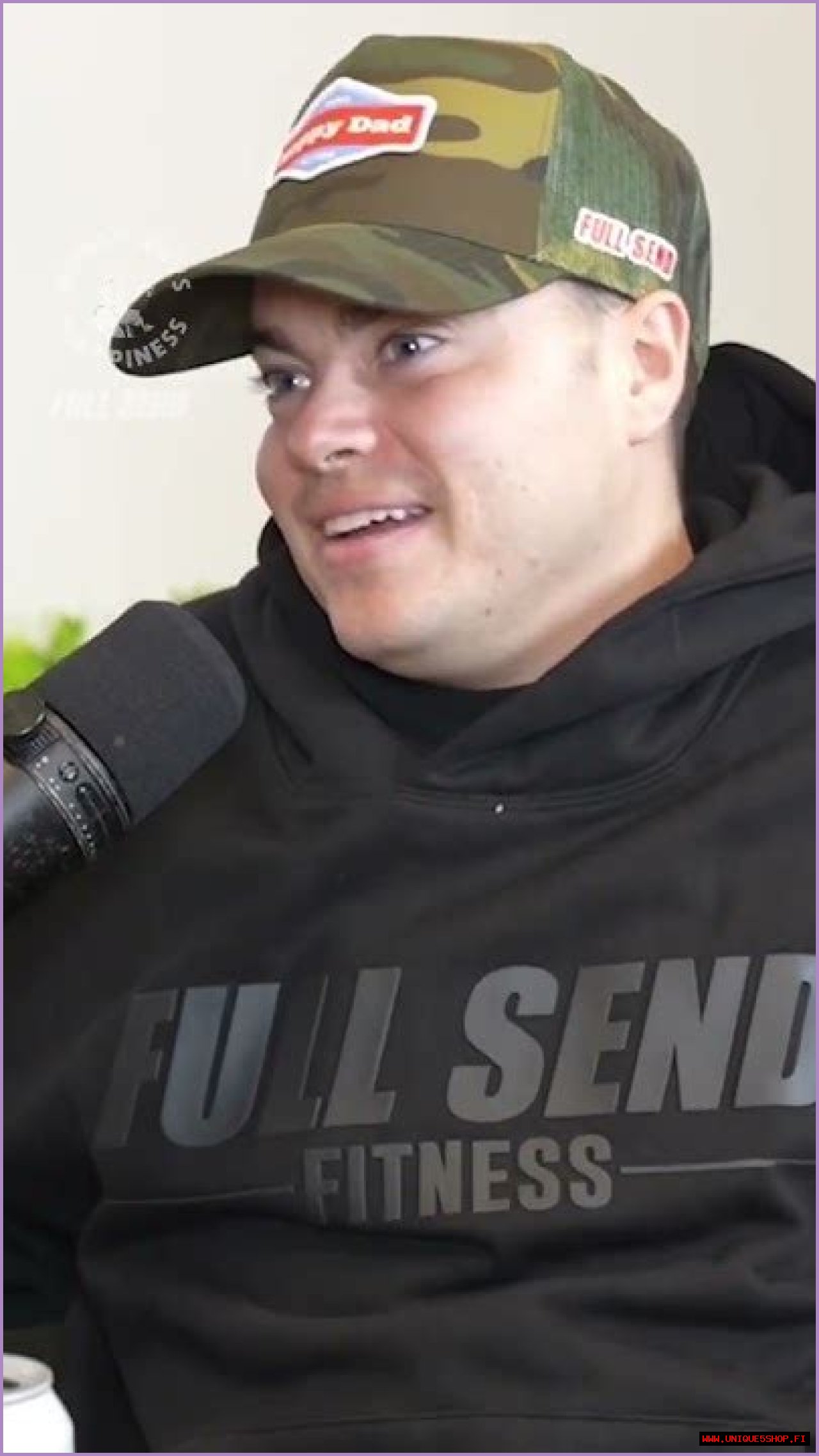 HTML